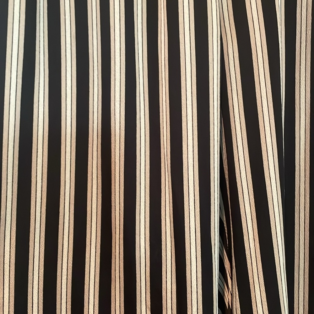 Vince Camuto EUC Striped Slacks M - Picture 2 of 7